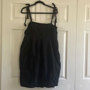 New with tags old navy little black dress with tie straps and embroidered print